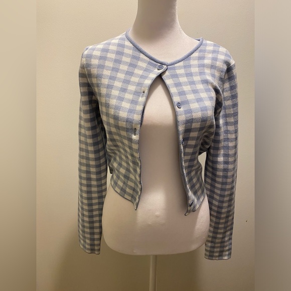 Forever 21 Tops - Forever 21 Gingham Button Up Sweater